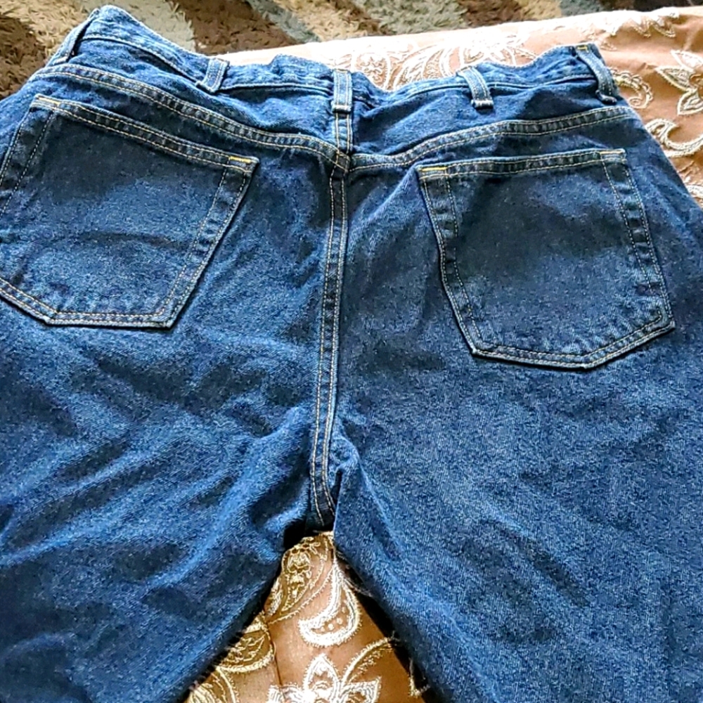 Jeans - Picture 3 of 3